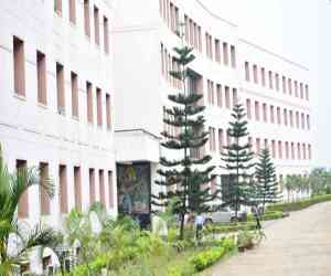 The Institute of Chartered Financial Analysts of India University The Institute of Chartered Financial Analysts of India University