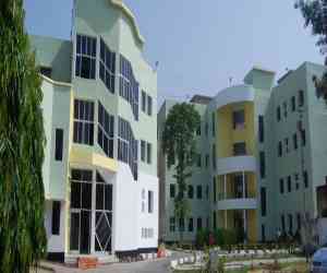 University of Engineering & Management University of Engineering & Management