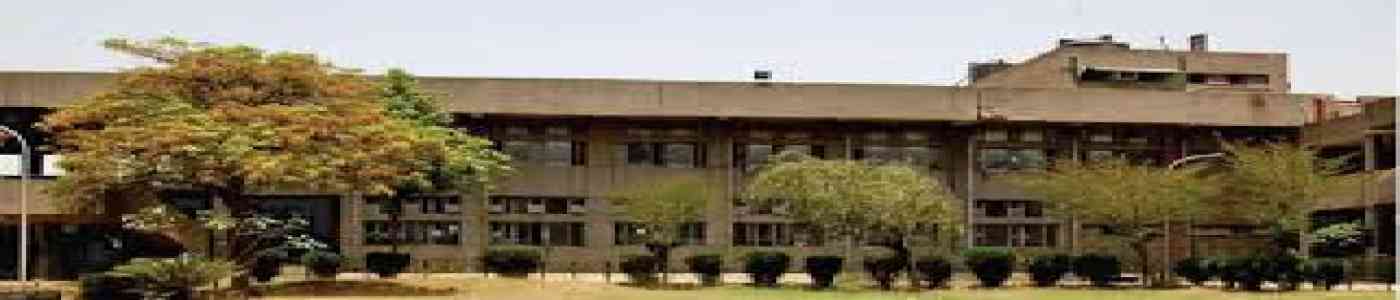 Moti Lal Nehru College, New Delhi Moti Lal Nehru College, New Delhi